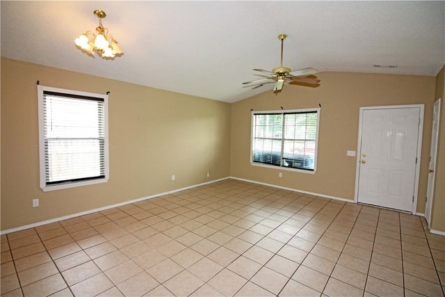 207 17th Street, Bentonville, AR 72712