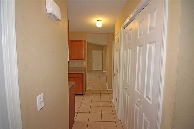 207 17th Street, Bentonville, AR 72712