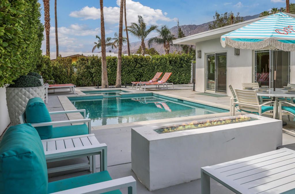 190 W San Marco Way, Palm Springs, CA 92262