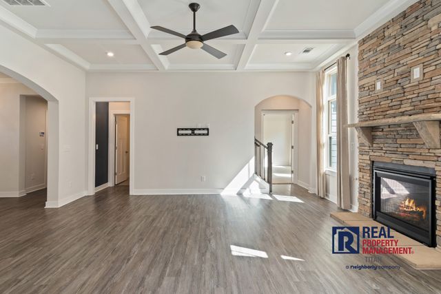 7208 Sky Meadow Dr, College Grove, TN 37046