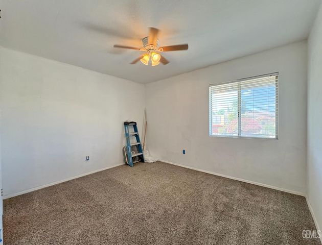 2808 Edmonton Street, Bakersfield, CA 93309