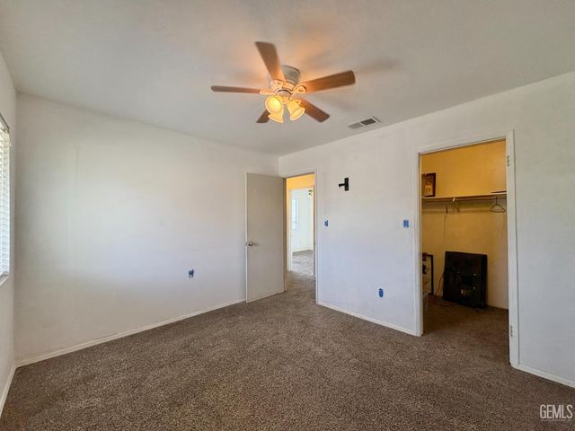 2808 Edmonton Street, Bakersfield, CA 93309