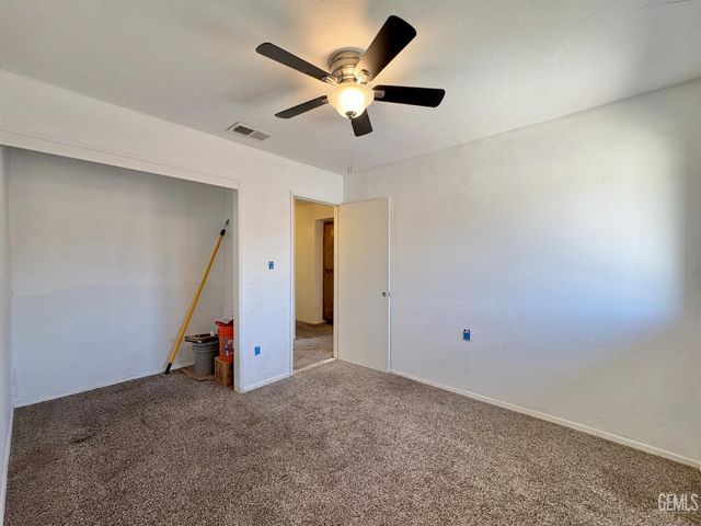 2808 Edmonton Street, Bakersfield, CA 93309