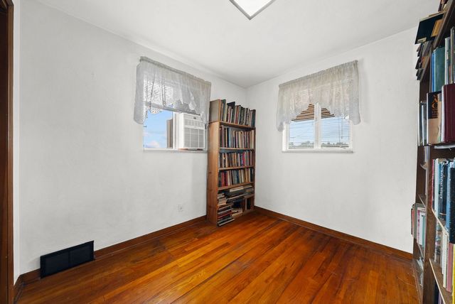 1208 Merrick Avenue, Brookline, PA 15226