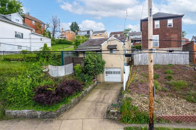1208 Merrick Avenue, Brookline, PA 15226