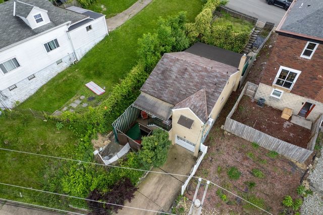1208 Merrick Avenue, Brookline, PA 15226