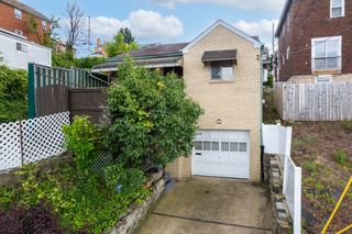 1208 Merrick Avenue, Brookline, PA 15226