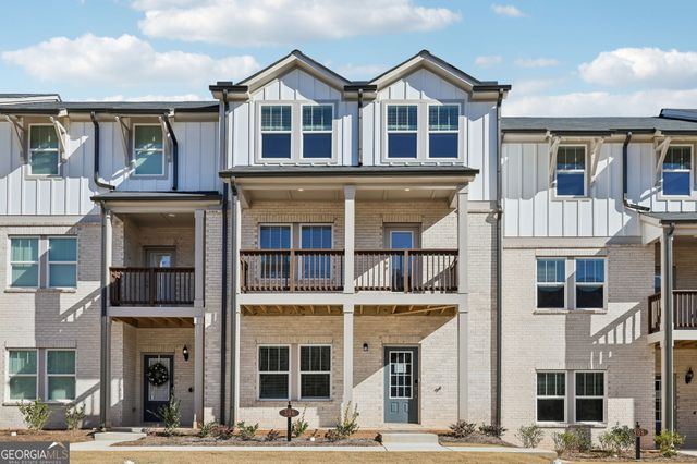 427 Elise Way, Lawrenceville, GA 30045