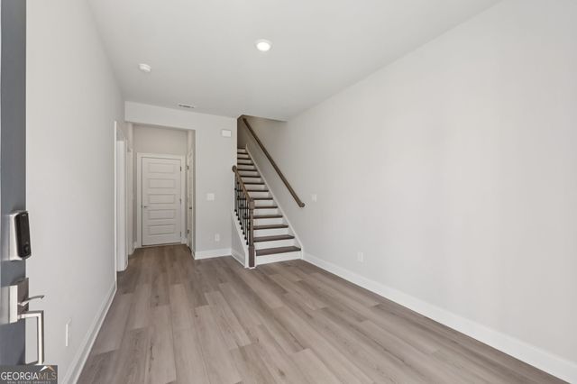 427 Elise Way, Lawrenceville, GA 30045