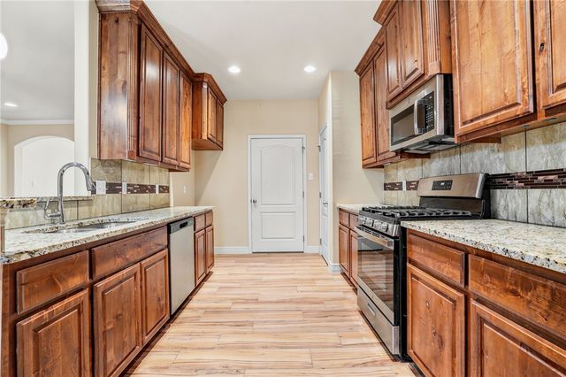 2221 Cuarzo Dr, Corpus Christi, TX 78414