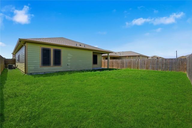 2221 Cuarzo Dr, Corpus Christi, TX 78414