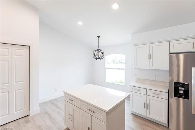 2007 NW 21st ST, Cape Coral, FL 33993