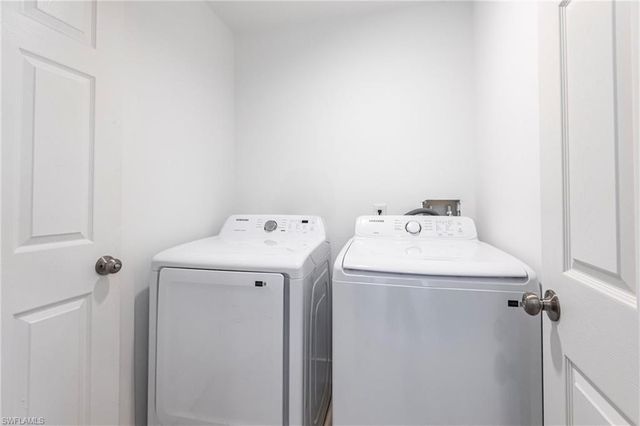 2007 NW 21st ST, Cape Coral, FL 33993