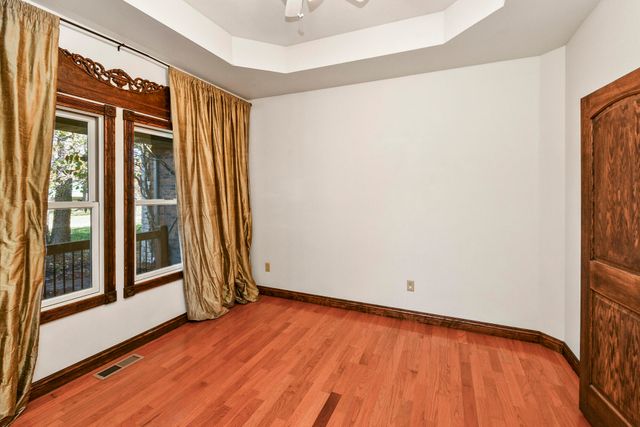 796 Sunny Slope Drive, Crane, MO 65633