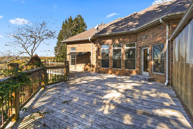 796 Sunny Slope Drive, Crane, MO 65633