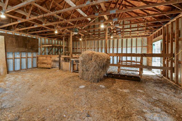 796 Sunny Slope Drive, Crane, MO 65633