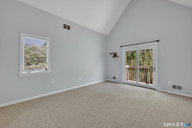 72 Timberwood Road 72, West Hartford, CT 06117