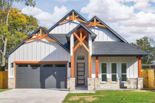 4005 Willing Avenue, Fort Worth, TX 76110