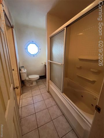 4067 Jefferson Street, Burton, MI 48509