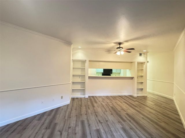 6500 Harbor Town Drive 3003, Houston, TX 77036