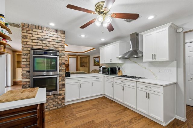 1055 RIVERSIDE RIDGE ROAD, Tarpon Springs, FL 34688