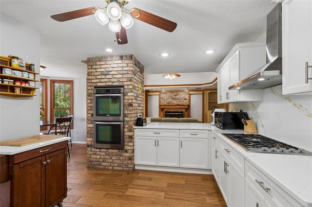 1055 RIVERSIDE RIDGE ROAD, Tarpon Springs, FL 34688