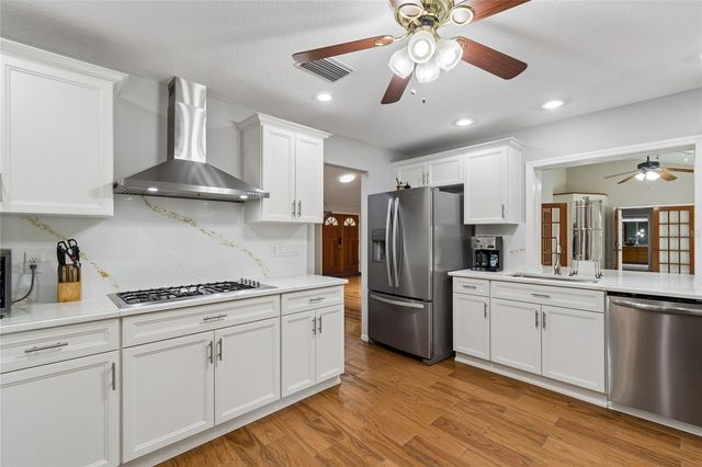 1055 RIVERSIDE RIDGE ROAD, Tarpon Springs, FL 34688
