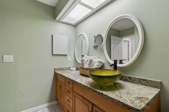 1055 RIVERSIDE RIDGE ROAD, Tarpon Springs, FL 34688