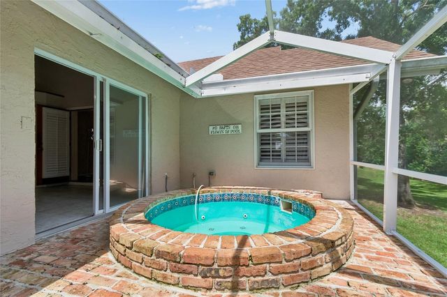 1055 RIVERSIDE RIDGE ROAD, Tarpon Springs, FL 34688