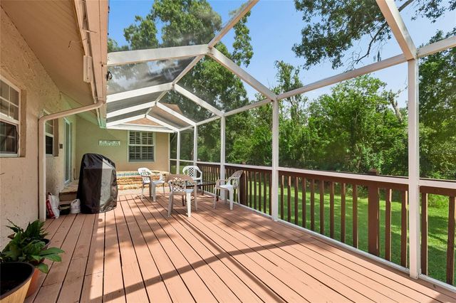 1055 RIVERSIDE RIDGE ROAD, Tarpon Springs, FL 34688