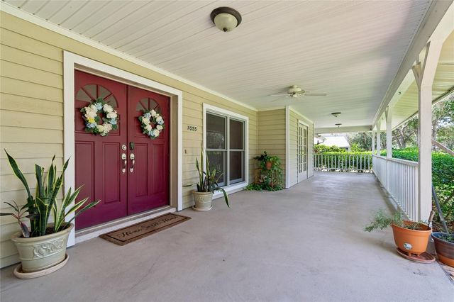 1055 RIVERSIDE RIDGE ROAD, Tarpon Springs, FL 34688