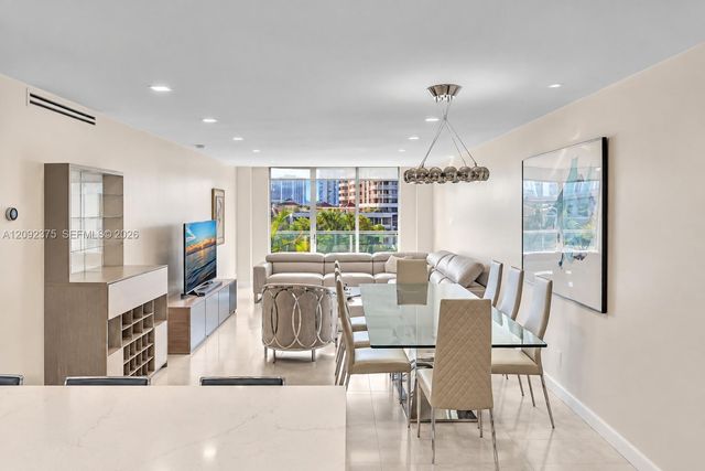 19390 Collins Avenue 421, Sunny Isles Beach, FL 33160
