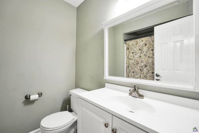 145 Old Highway 85, Senoia, GA 30276