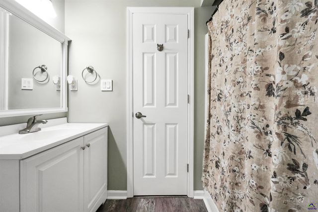 145 Old Highway 85, Senoia, GA 30276