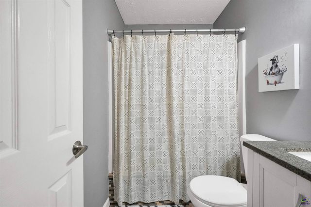 145 Old Highway 85, Senoia, GA 30276