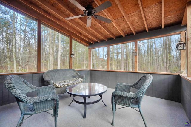 145 Old Highway 85, Senoia, GA 30276