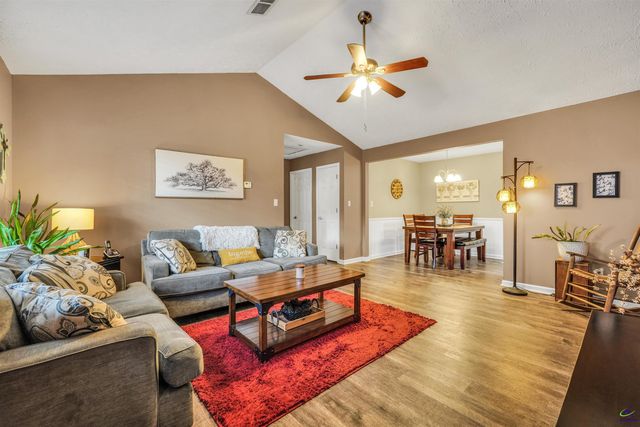 145 Old Highway 85, Senoia, GA 30276