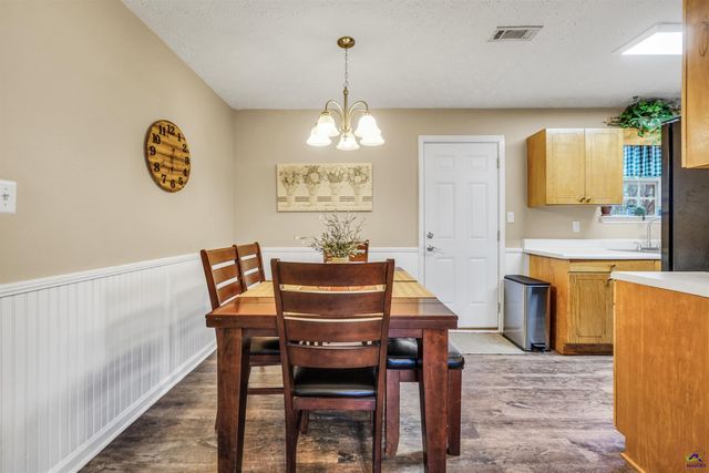 145 Old Highway 85, Senoia, GA 30276