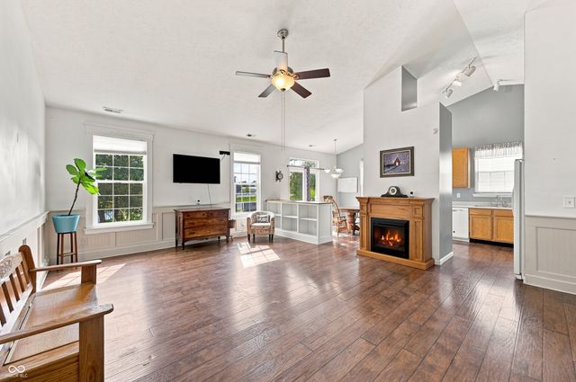 869 Tyne Circle, Danville, IN 46122