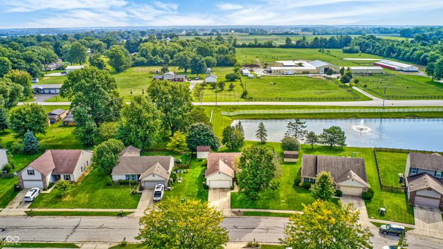 869 Tyne Circle, Danville, IN 46122