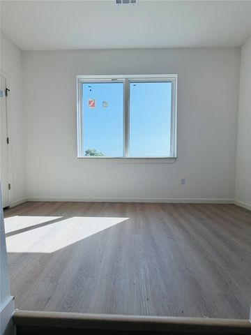 1515 N Waco Avenue, Tulsa, OK 74127