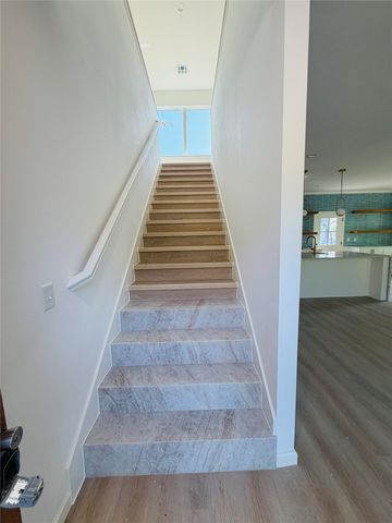 1515 N Waco Avenue, Tulsa, OK 74127