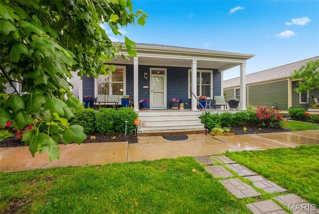 3308 Camp Street, St Charles, MO 63301