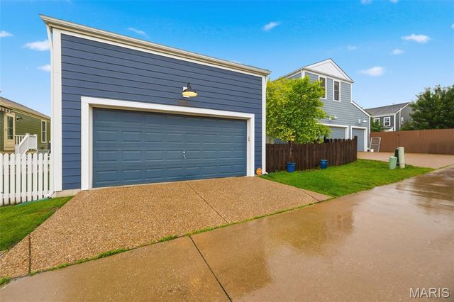 3308 Camp Street, St Charles, MO 63301