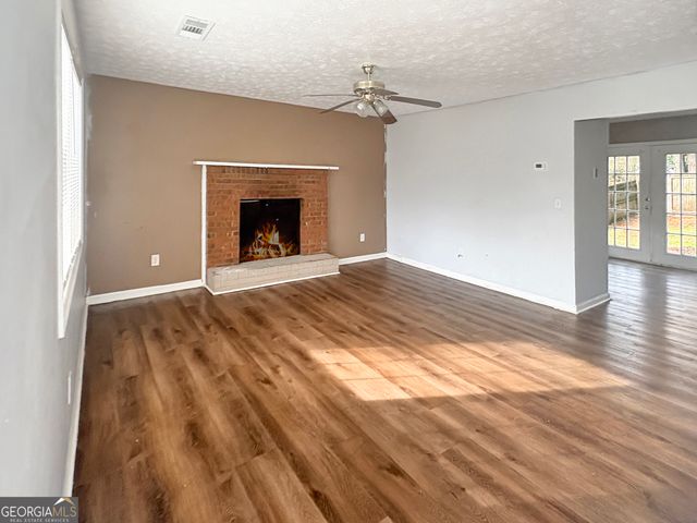 1151 Pinedale Circle NW, Conyers, GA 30012