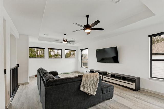 15634 Early Bird Lane, Conroe, TX 77302