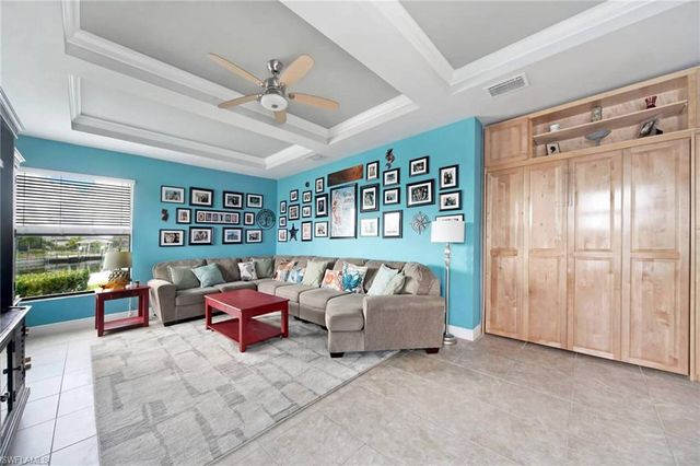 915 NW 36th PL, Cape Coral, FL 33993