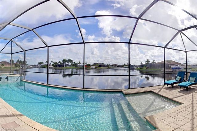 915 NW 36th PL, Cape Coral, FL 33993