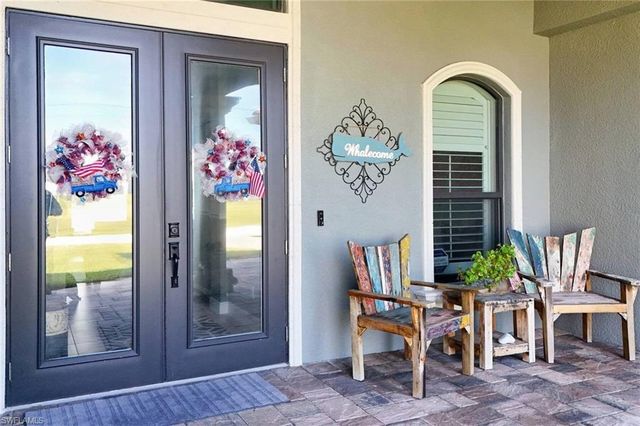 915 NW 36th PL, Cape Coral, FL 33993