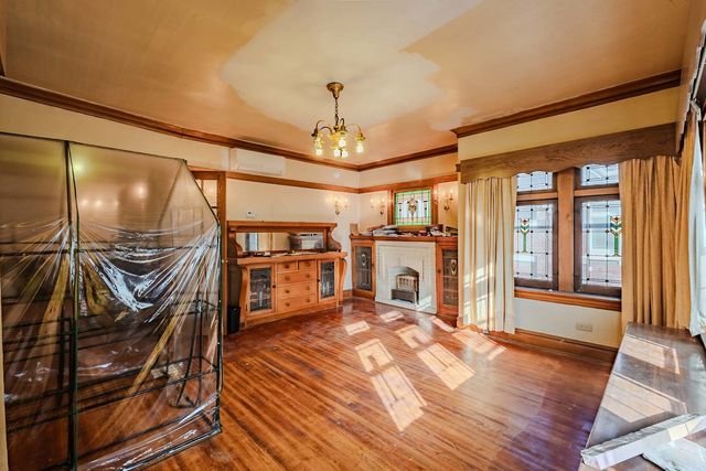 2426 Oak Park Avenue, Berwyn, IL 60402